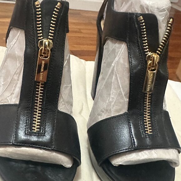 Michael Kors Berkley block-heel - Picture 1 of 5